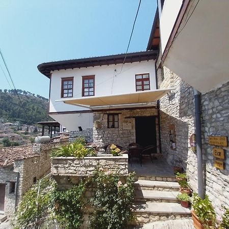 Guest House J.Prifti ベラト エクステリア 写真