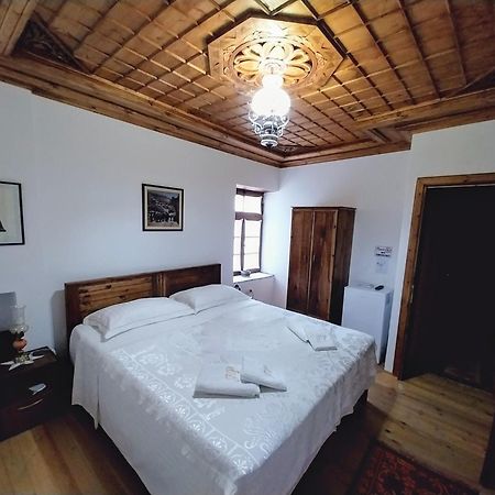Guest House J.Prifti ベラト エクステリア 写真