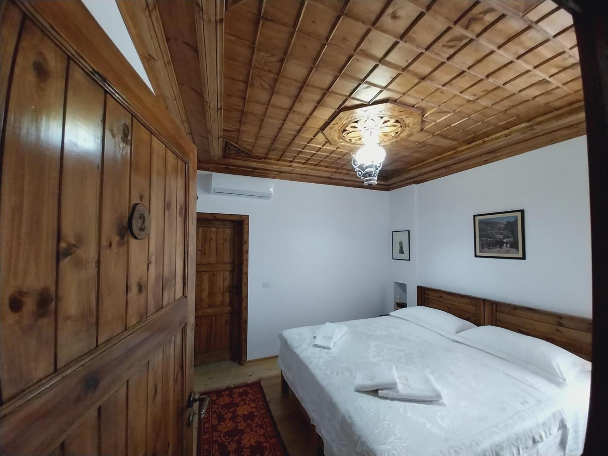 Guest House J.Prifti ベラト エクステリア 写真