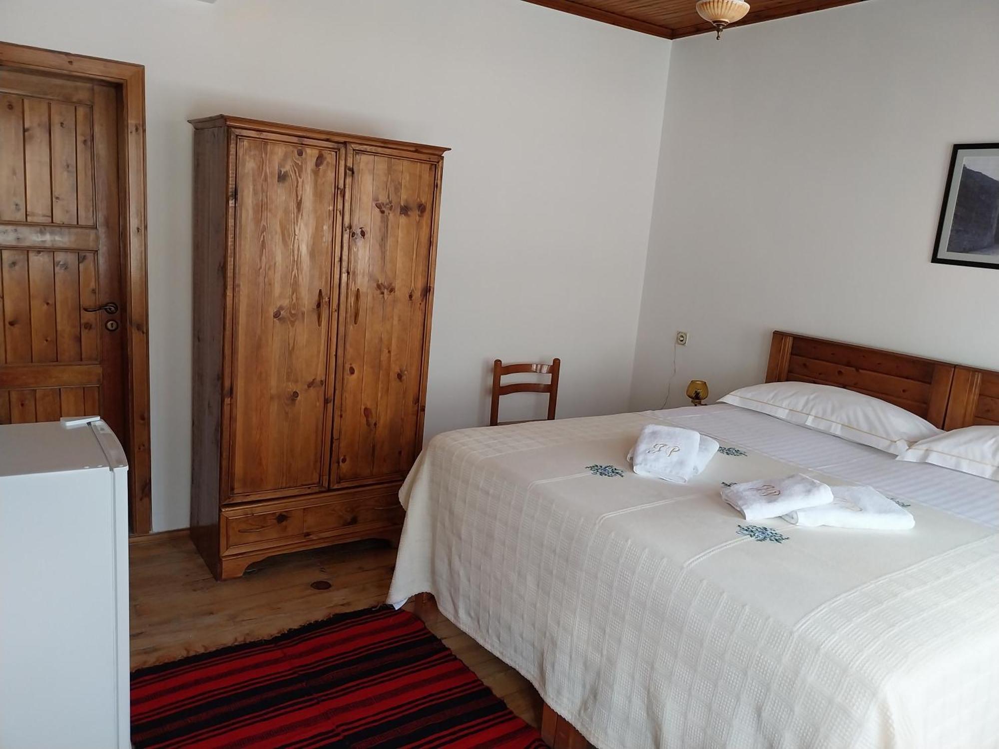 Guest House J.Prifti ベラト エクステリア 写真