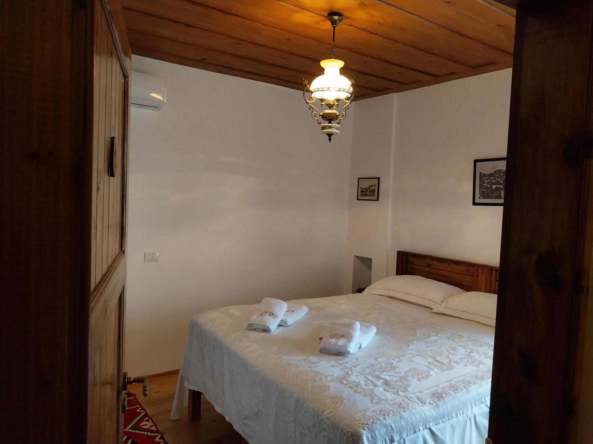 Guest House J.Prifti ベラト エクステリア 写真