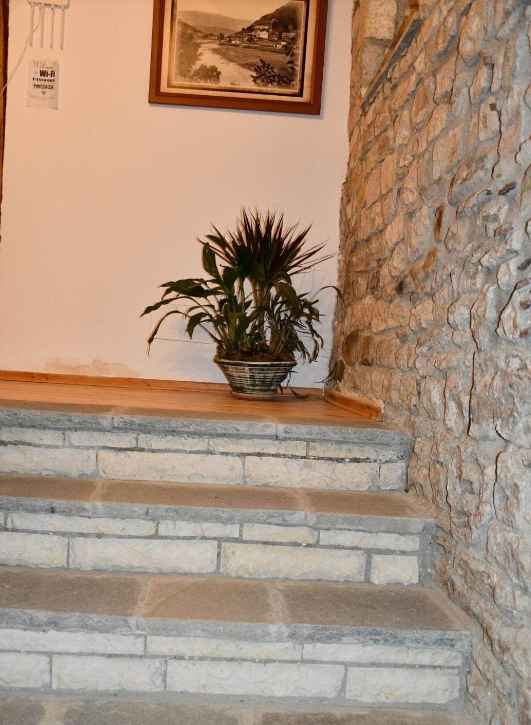 Guest House J.Prifti ベラト エクステリア 写真