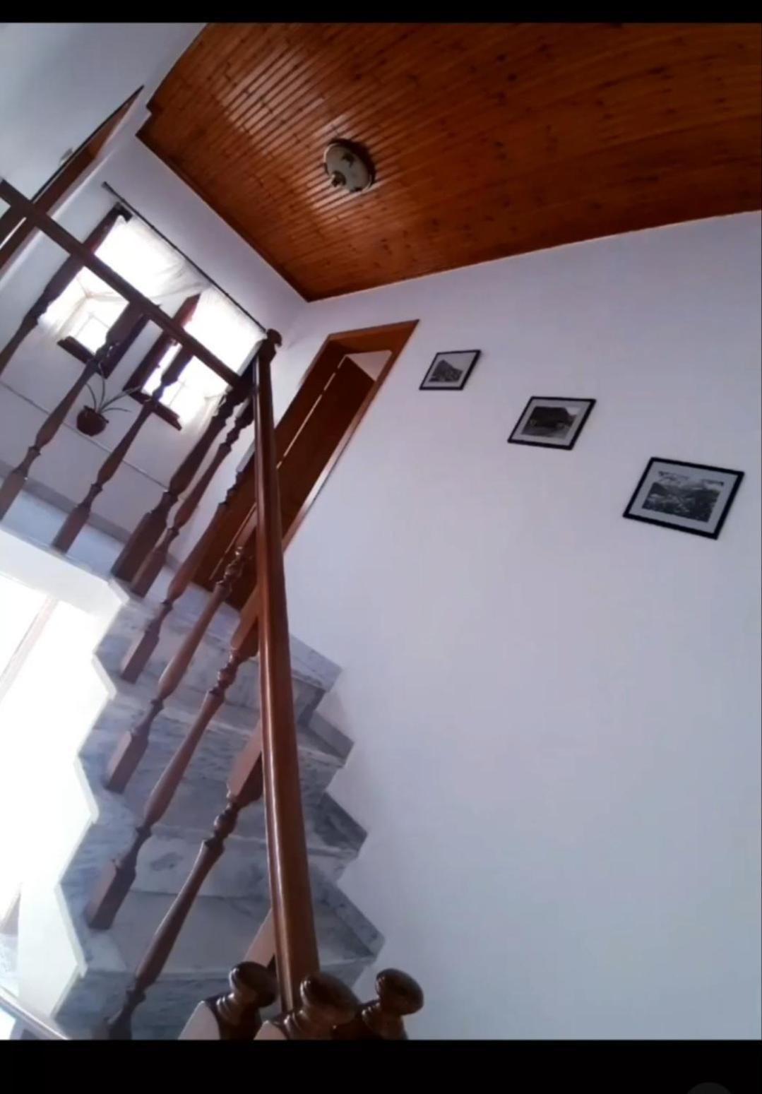 Guest House J.Prifti ベラト エクステリア 写真