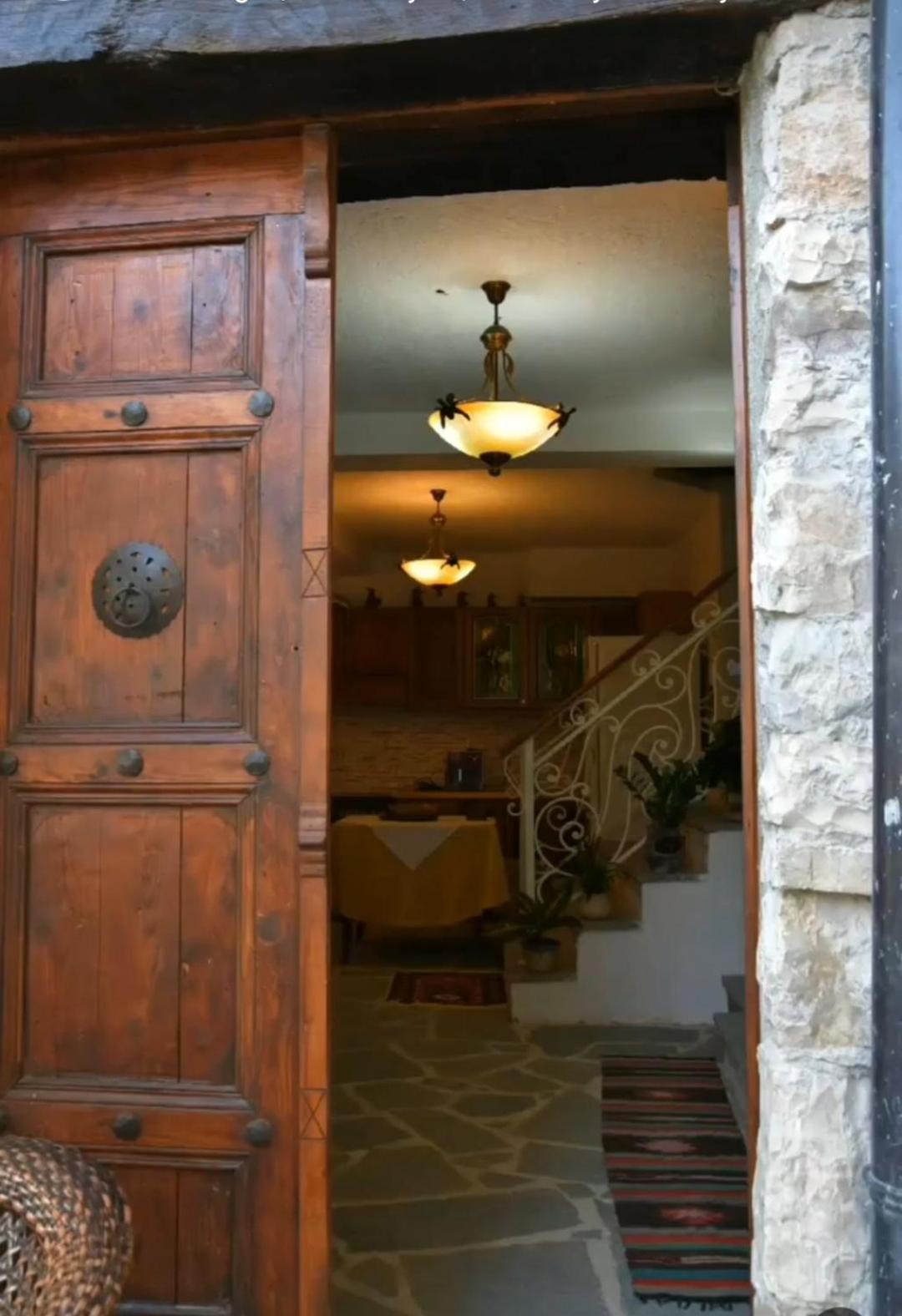 Guest House J.Prifti ベラト エクステリア 写真